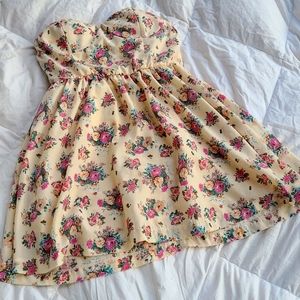 Floral mini dress medium rue21